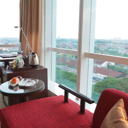 The Alana Surabaya Hotel Exterior photo